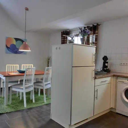 W 5 3 S * 格拉尔-米里茨